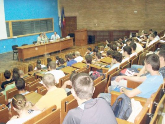 Investiţie de 200.000 euro pentru cursarea viitorilor cadeţi